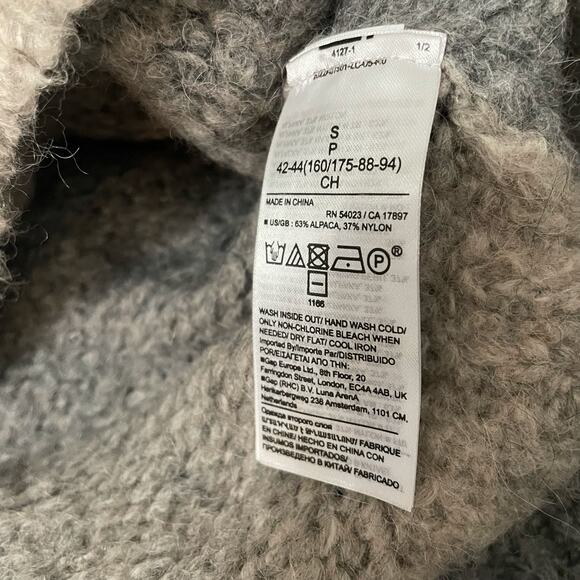 Banana Republic Vernice Oversized Ombre Sweater Alpaca Heather Gray - Size Small - Picture 4 of 8